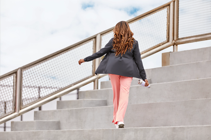 Sarrau court / Veste avec fermeture éclair, femme - CHEROKEE ATMOS - 356